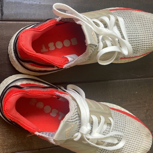 Adidas Boost Sneaker Mens 8.5 - Picture 6 of 9